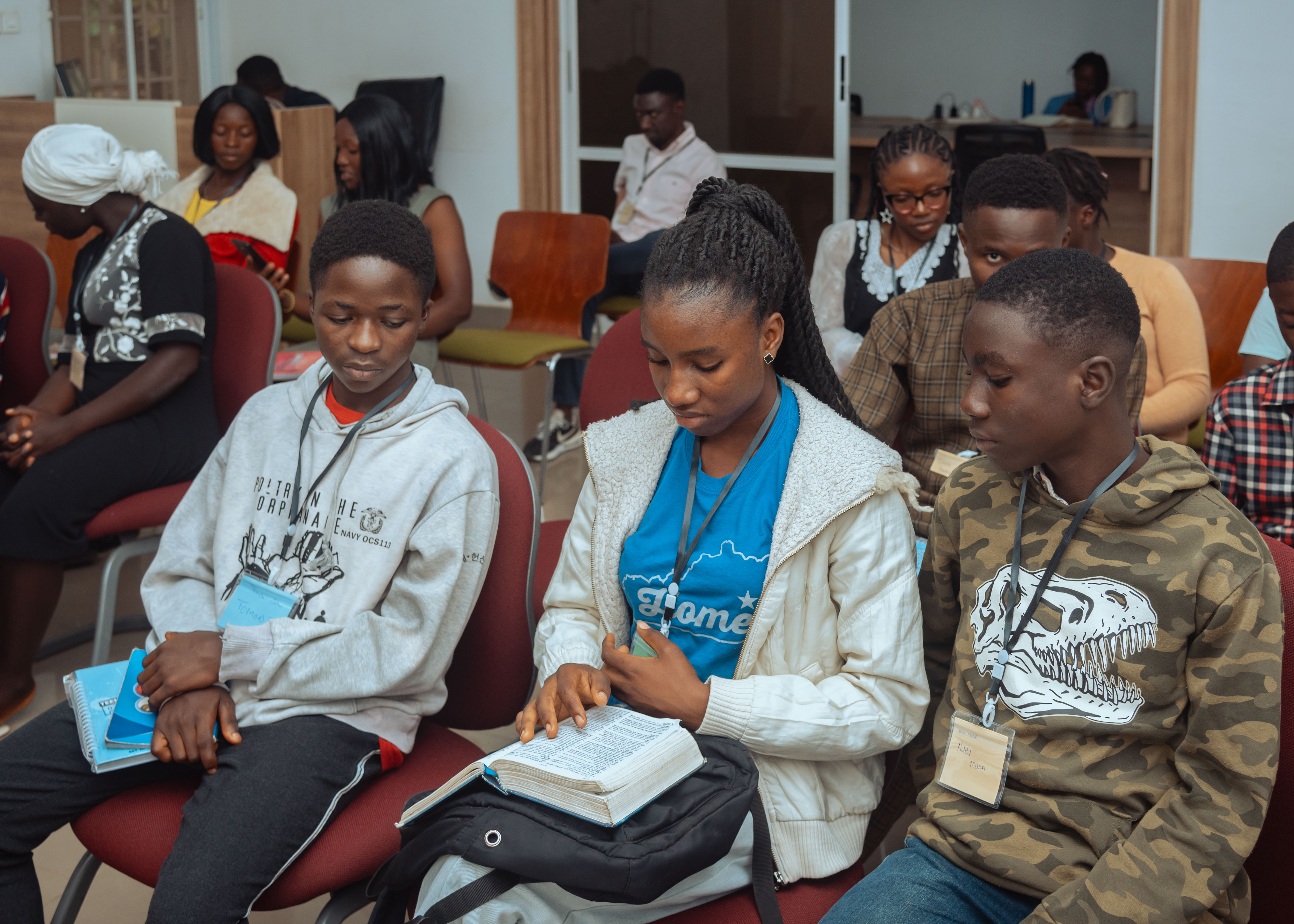 Teens in focused learning environment